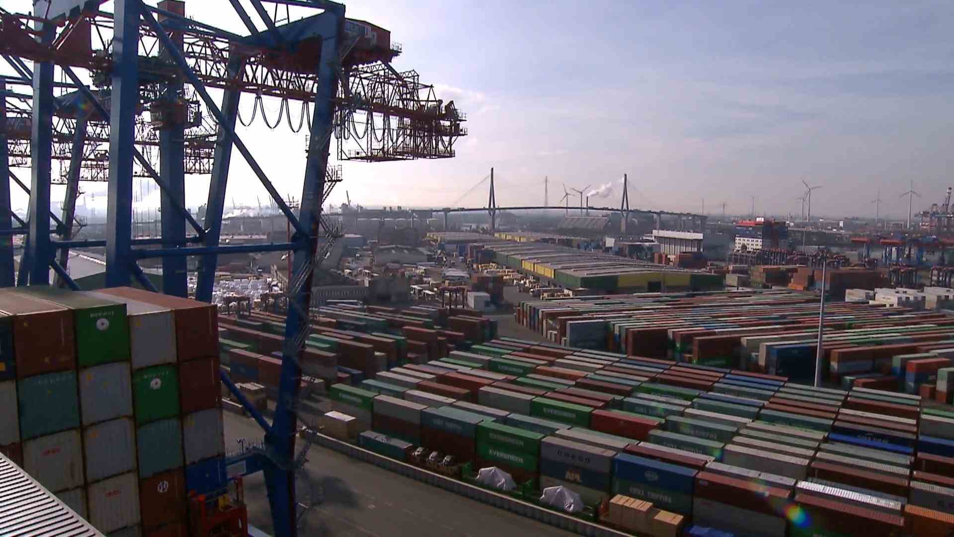 Huge quarrel over the sale of the port of Hamburg to the Chinese Chancellor Scholz wants to push through the deal