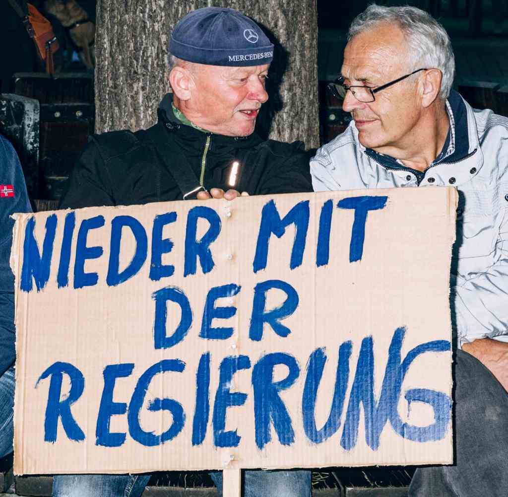 Participants in the first Monday demonstration in Wismar after the fire in the refugee accommodation in nearby Groß Strömkendorf