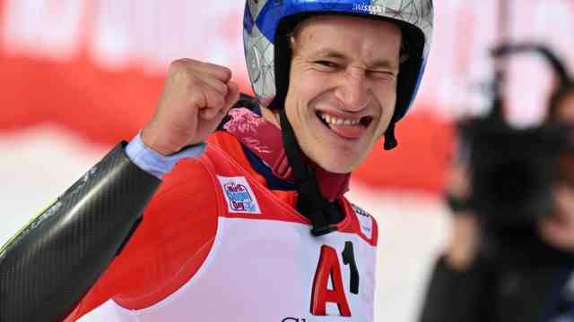 Alpine skiing 2022/23: Marco Odermatt wins the giant slalom in Sölden