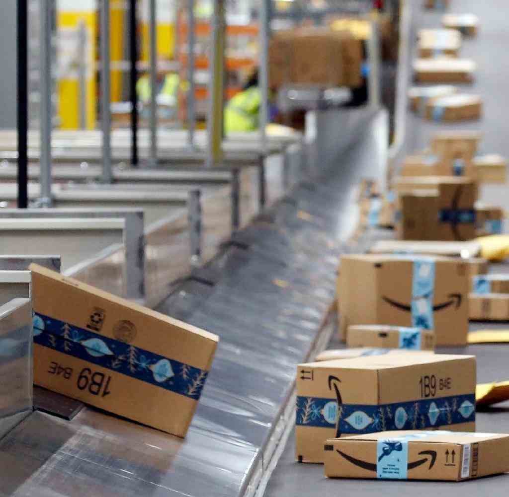 Amazon only expects meager growth