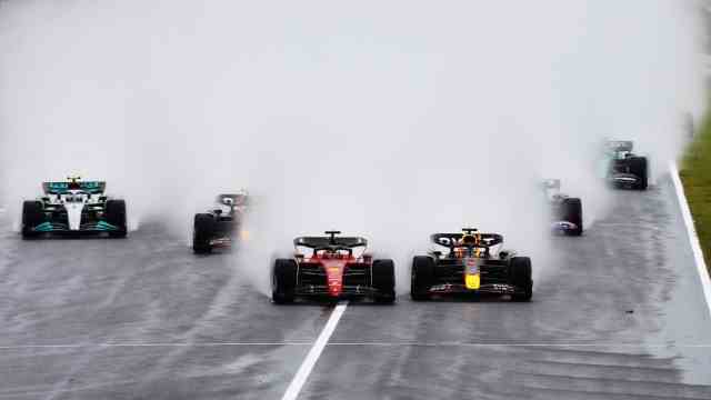 Formula 1 in Suzuka: There is nothing to see here: Shortly after the start, the race in Suzuka was interrupted due to pouring rain.