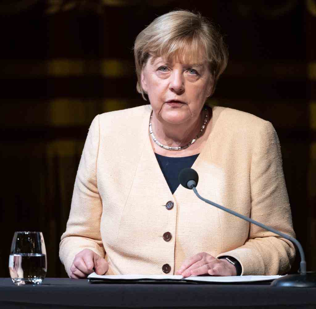 At a ceremony in Munich, Angela Merkel spoke about the war in Ukraine and Vladimir Putin's threats