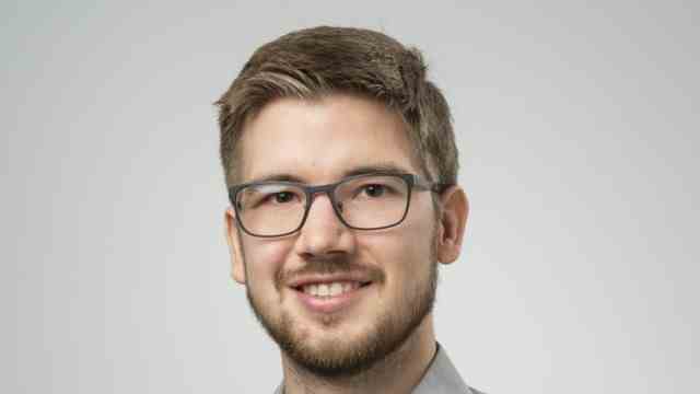 Career opportunities: Fabian Rücker has become self-employed as a Metaverse consultant.