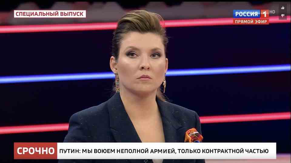 The propagandist Olga Skabeeva in the studio of the show "60 minutes"which is broadcast five hours a day in Russia