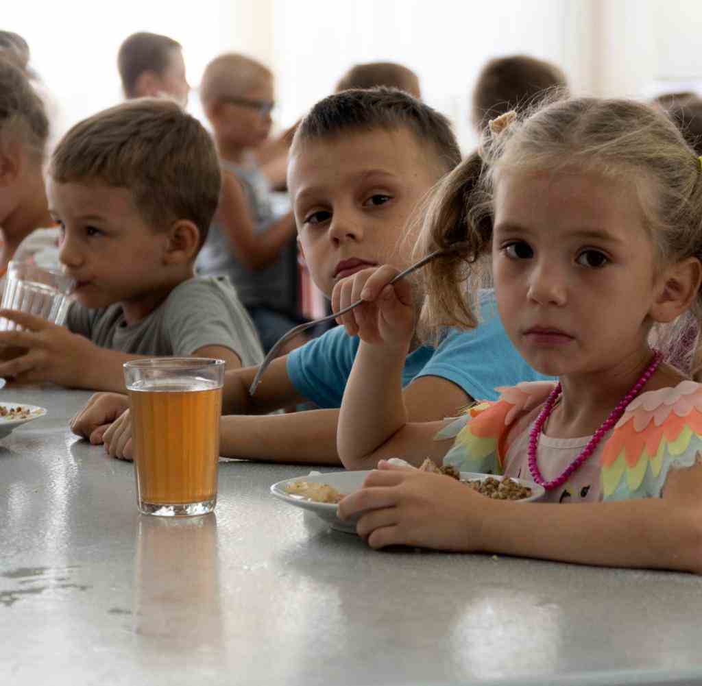 Kommen vielleicht nie mehr zurück in ihre Heimat: ukrainische Waisenkinder in der selbsterklärten Volksrepublik Donezk