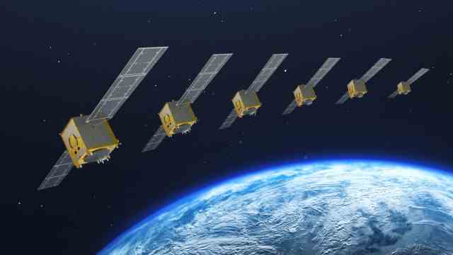 Space: Airbus and Thales Alenia Space build the first twelve satellites for the second generation of Galileo.