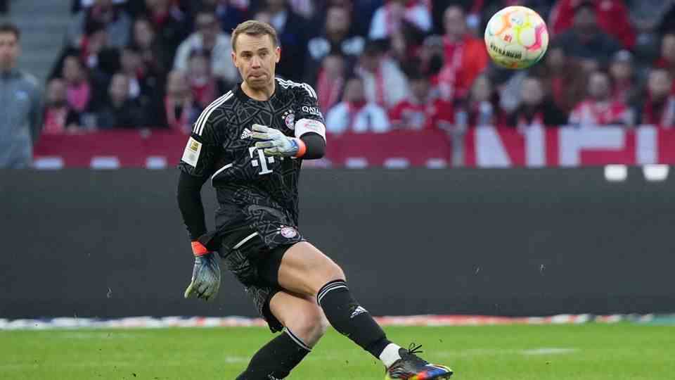 Soccer Bundesliga: Manuel Neuer