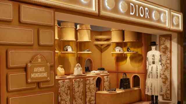 To have and to be: The Dior flagship store at Harrods - made of gingerbread dough.