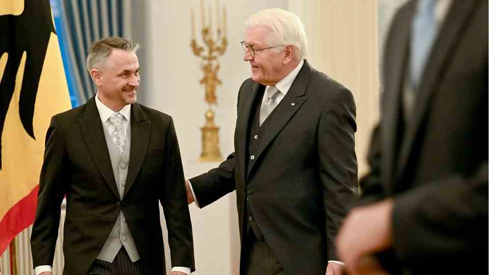 Dariusz Pawlos, Ambassador of the Republic of Poland, is accredited by Federal President Frank-Walter Steinmeier at Bellevue Palace
