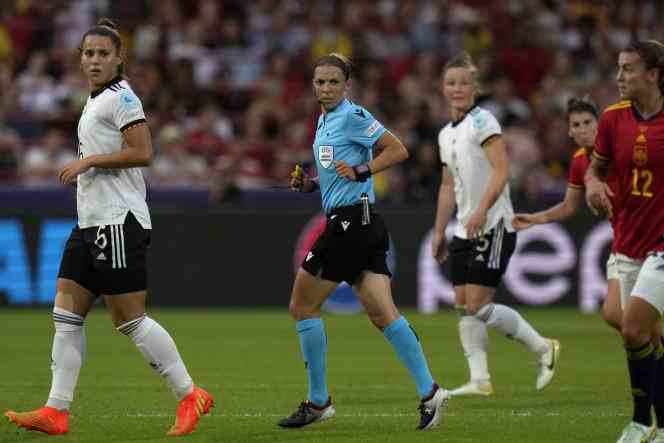 Stéphanie Frappart refereeing a match between Germany and Spain for the Women's Euro 2022, July 12, 2022, in London.