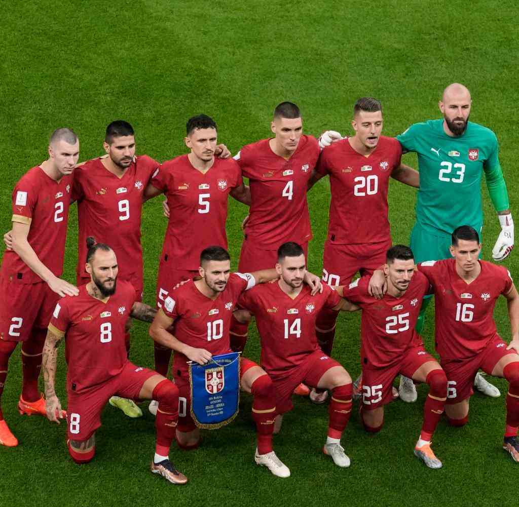 Die serbische Nationalmannschaft sorgt im Nachbarland Kosovo für Empörung