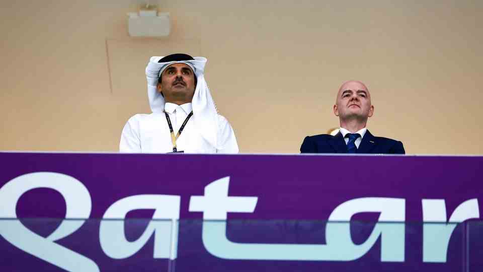 FIFA boss Infantino with Emir Tamim Bin Hamad Al Thani