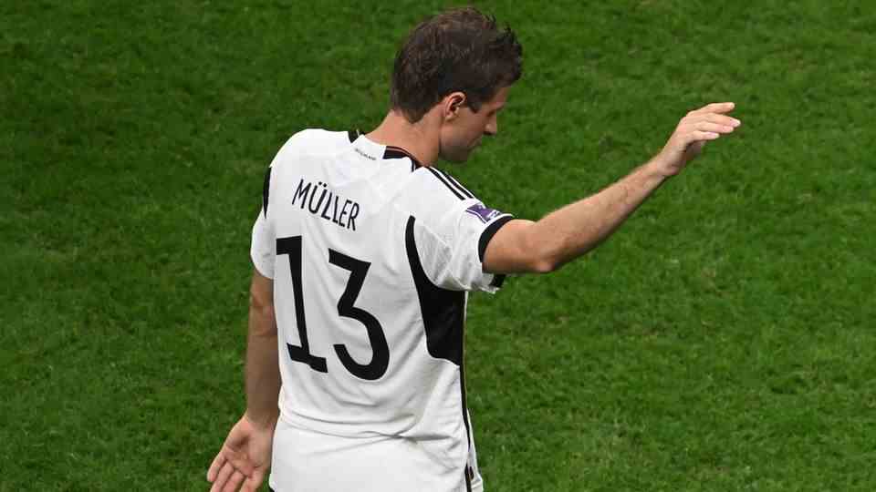 Announced his departure from the national team on live TV: Thomas Müller