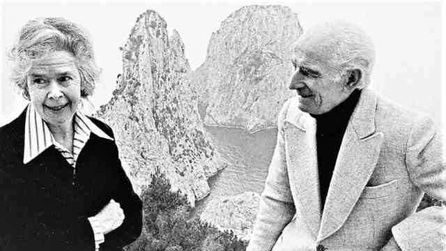 Literature: A couple for 31 years: Monika Mann met Antonio Spadaro, the son of a bricklayer and fisherman, on Capri in the mid-1950s.  He called Monica affectionately "Monascela"alluding to the Latin origin of her name, der "hermit" means.