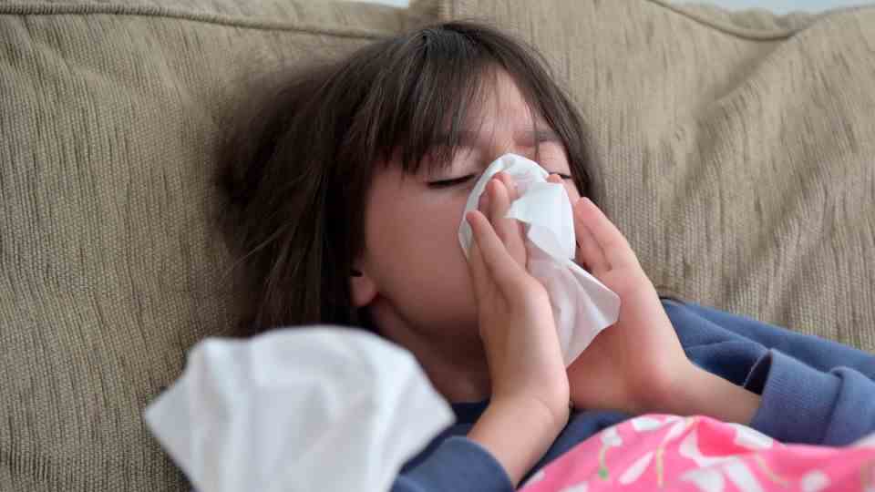 State of emergency among paediatricians: infections are increasing – fever syrups and other medicines are missing