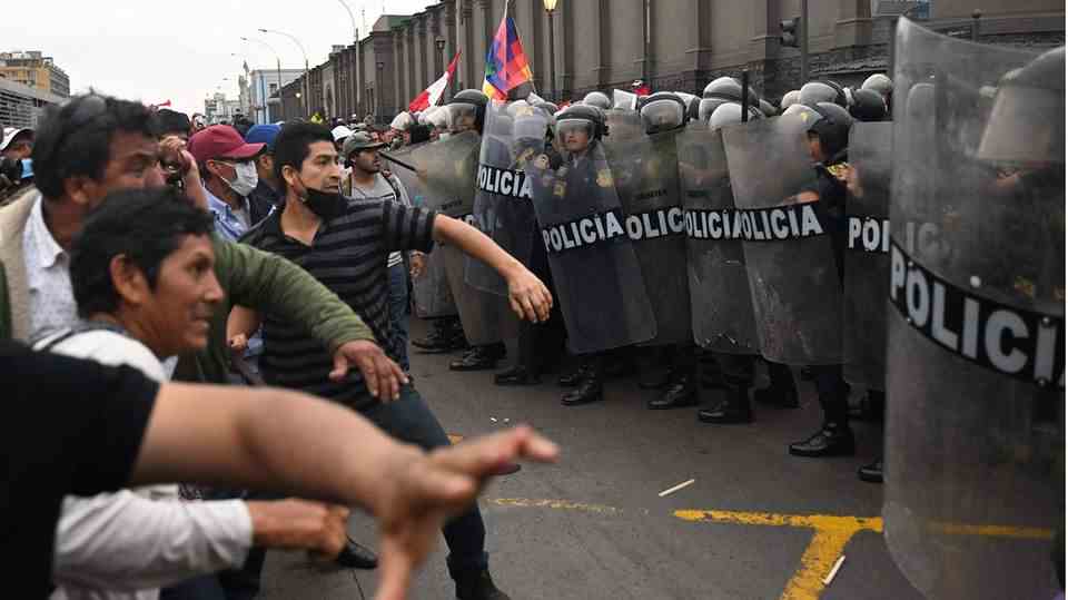 Supporters of former Peruvian President Pedro Castillo have been fighting with the police 