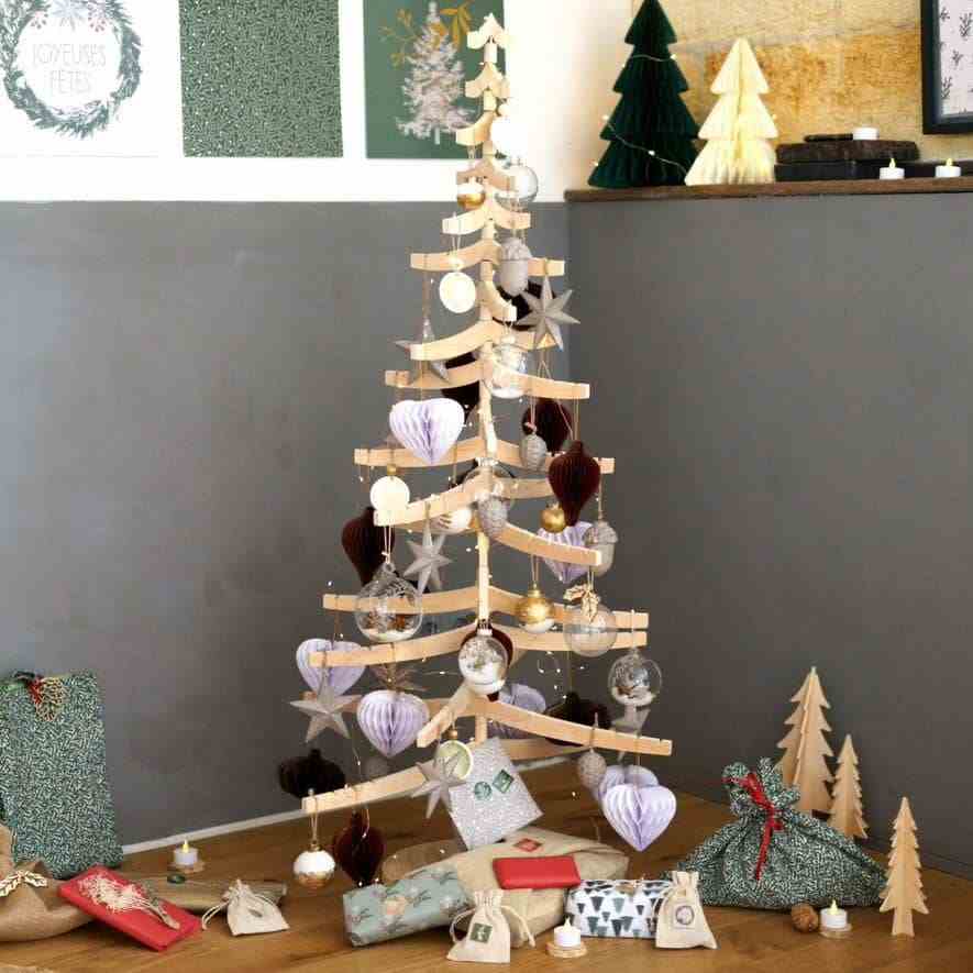 A Sustainable Christmas Tree to Decorate 