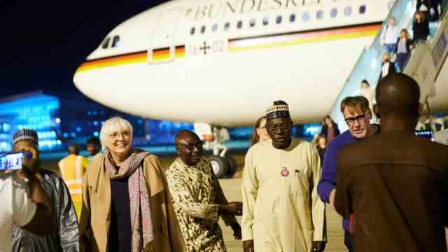 Looted art: Claudia Roth, Minister of State for Culture and Media, accompanied Baerbock to Abuja.