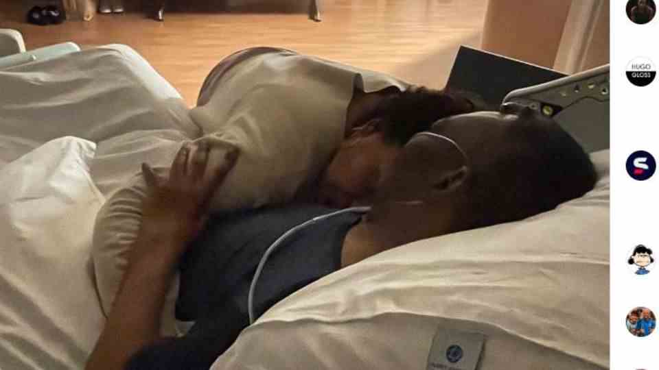 Kely Nascimento in the arms of her father Pelé.  The football legend's health is deteriorating