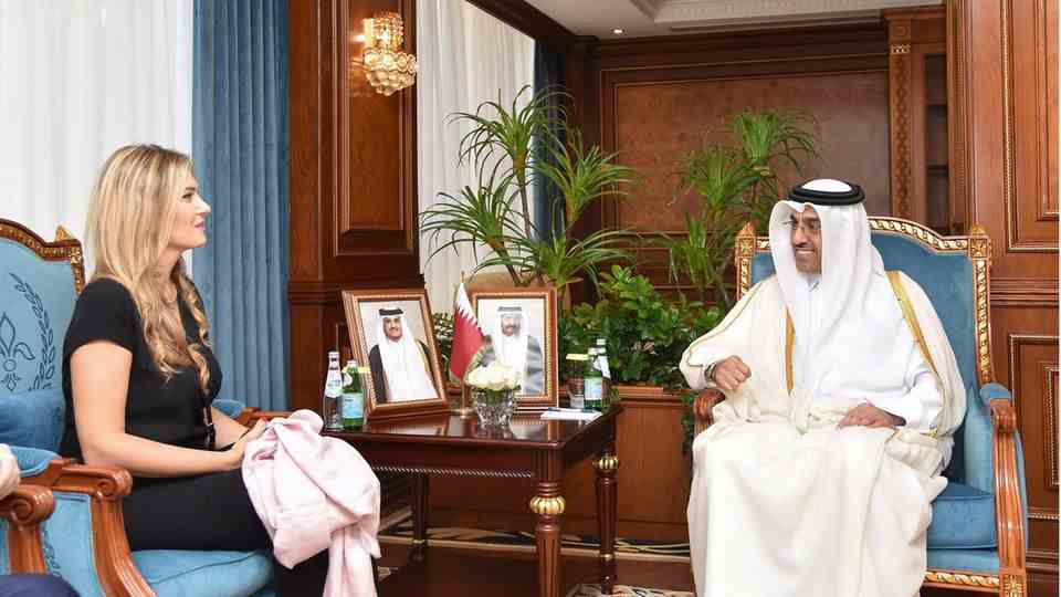 Eva Kailis meets the Qatari Labor Minister