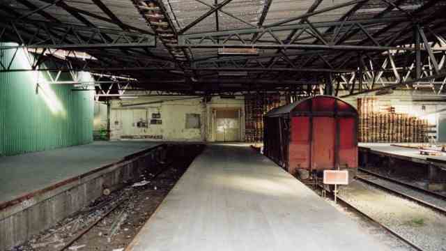 Exhibition and book: Once a daily transhipment point for up to 2200 wagons: the old Laim goods station.