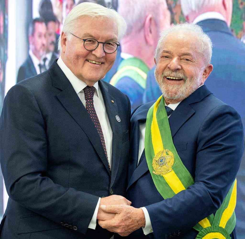 Federal President Frank-Walter Steinmeier with Brazilian President Luis Inacio Lula da Silva after his inauguration in the Presidential Palace in Brasilia