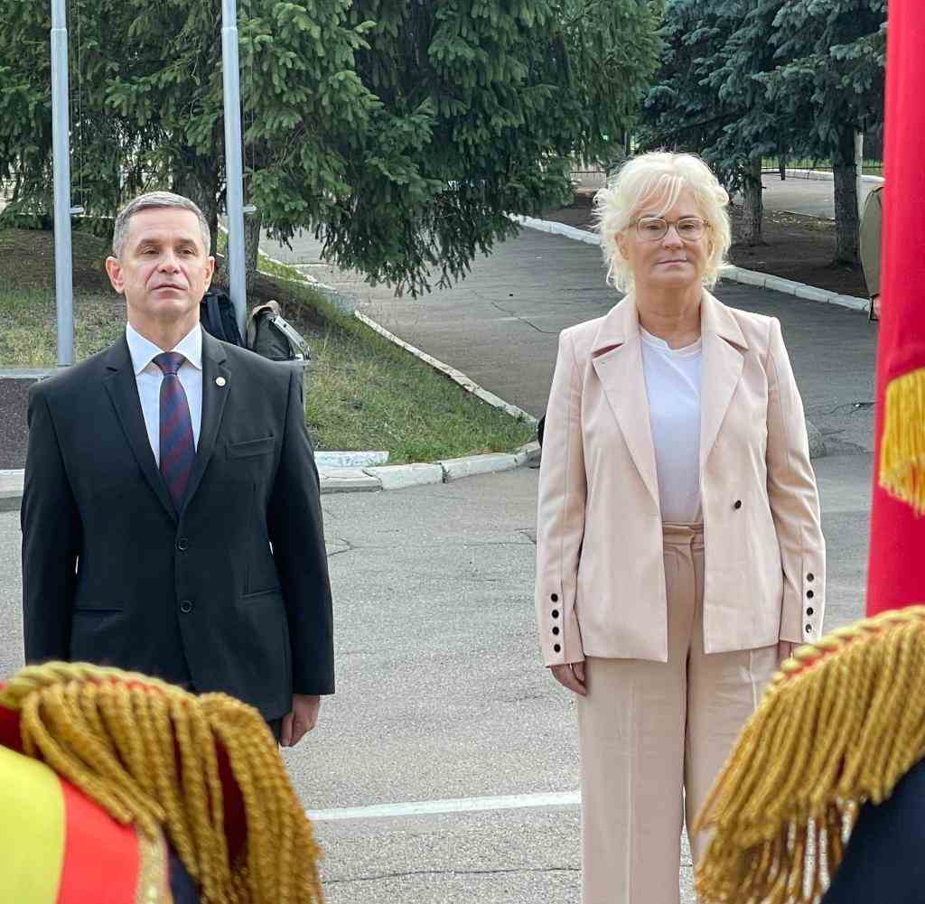 Defense Minister Lambrecht in Moldova
