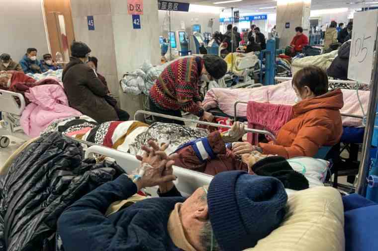 At Tongren Hospital in Shanghai, China, January 3, 2023 (AFP / Hector RETAMAL)
