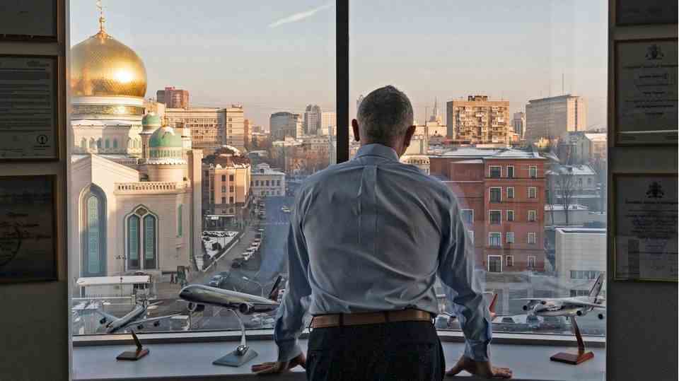 Russia: Perry Neumann looks at Moscow from the office of his company Noytech on Olimpiyskiy Prospekt