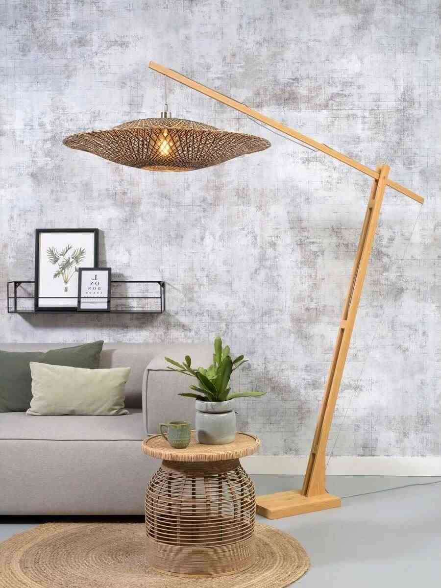 A Giant Floor Lamp In The Living Room 