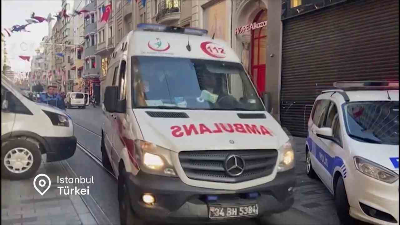 Explosion in shopping street in Istanbul dead and injured