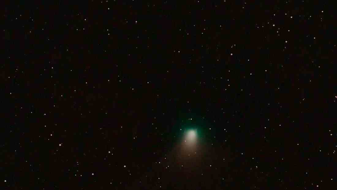 Comet C/2022 E3 (ZTF) can be seen in the night sky in January and February 2023.