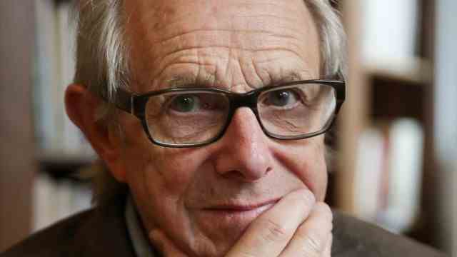"Talk about art and politics": The British film director Ken Loach became known for the social realism of his films.