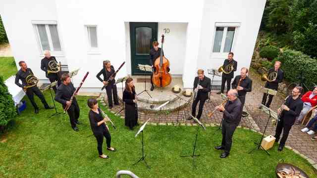 SZ Culture Prize Tassilo: Corona summer: Oliver Triendl brought them to the concert in his own garden "court music".
