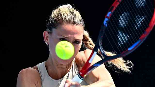Camila Giorgi at the Australian Open: Only tennis on your mind?  Camila Giorgi acted almost flawlessly on Tuesday - only then did she make a number of unforced errors.