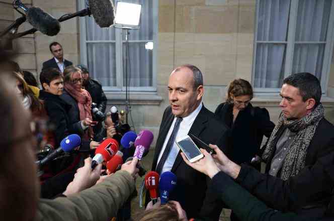 Laurent Berger, secretary general of the CFDT, speaks to journalists after his meeting with the Prime Minister to discuss pension reform, in Paris, January 3, 2023. 