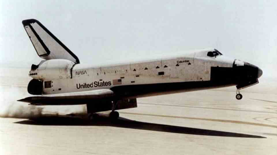 The space shuttle "Columbia" 