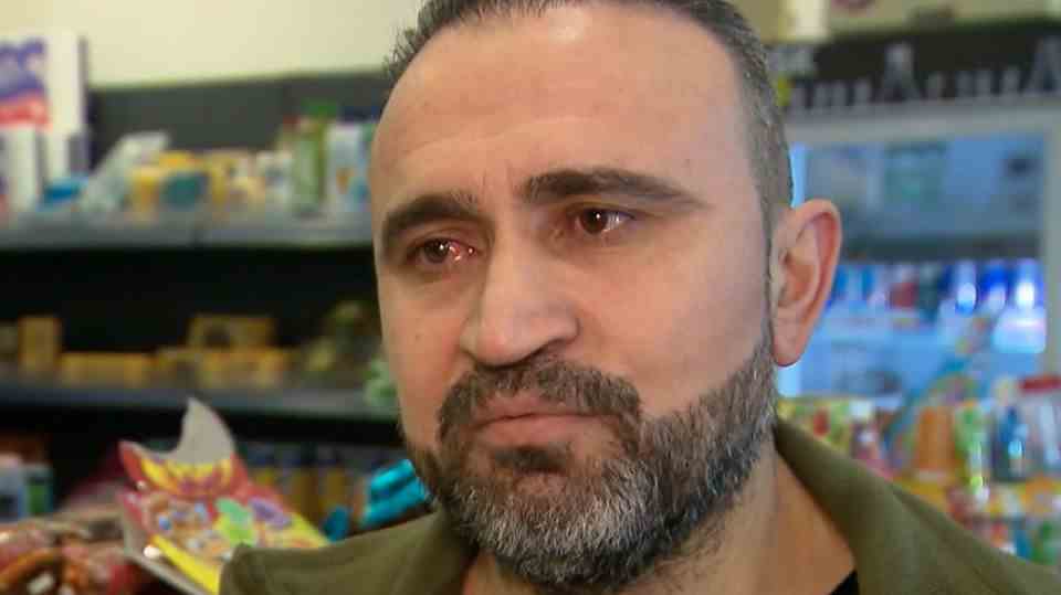 "72 hours of hope": Relatives in Germany fear for family and friends in Turkey