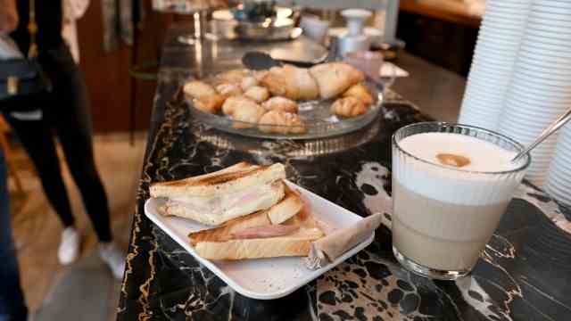 Celebrity tips for Munich: Breakfast at Café Morso on Elisabethstrasse.