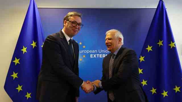 Kosovo and Serbia: EU High Representative for Foreign Affairs Josep Borrell and Serbian President Aleksandar Vučić in Brussels.