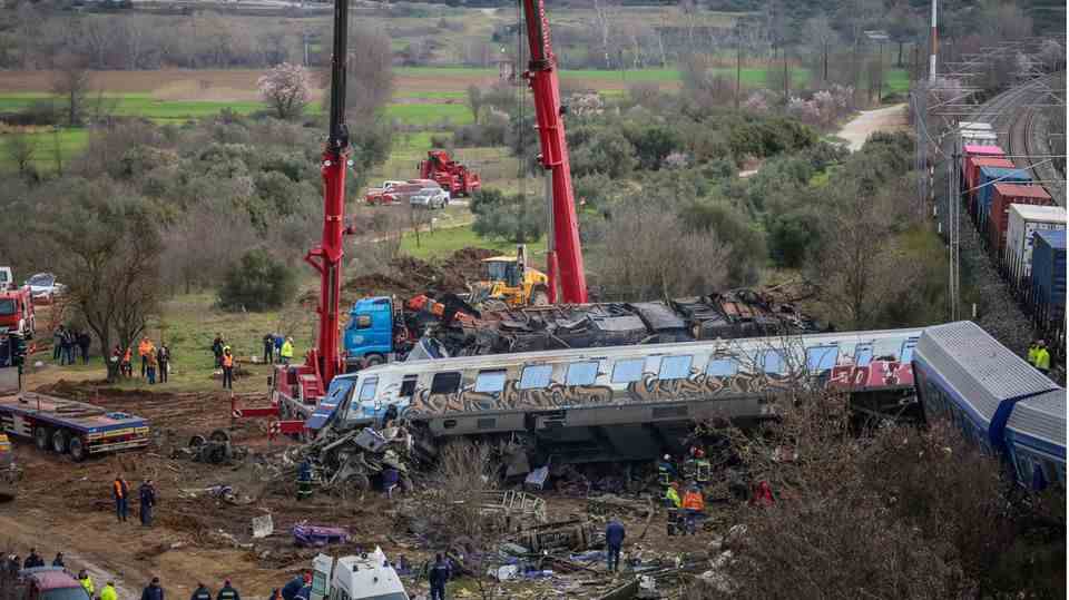 Crashed trains in Greece
