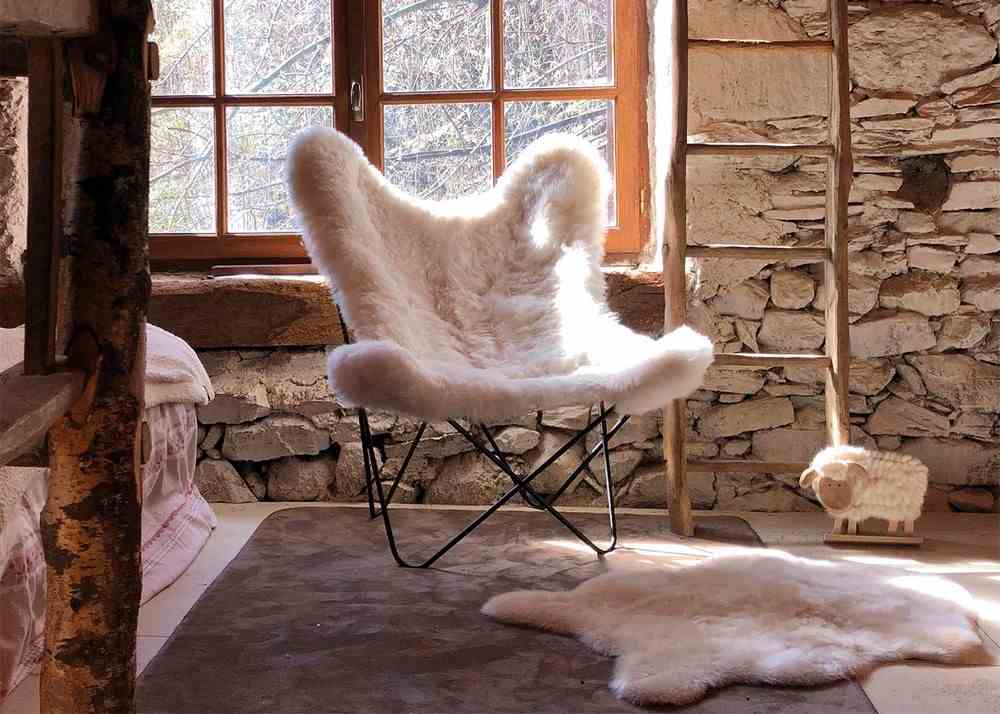 The Aa Sheepskin Armchair In A Chalet-Style Decor 