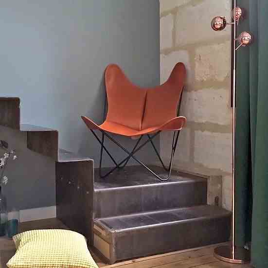 The Butterfly Armchair To Enhance Lost Spaces 