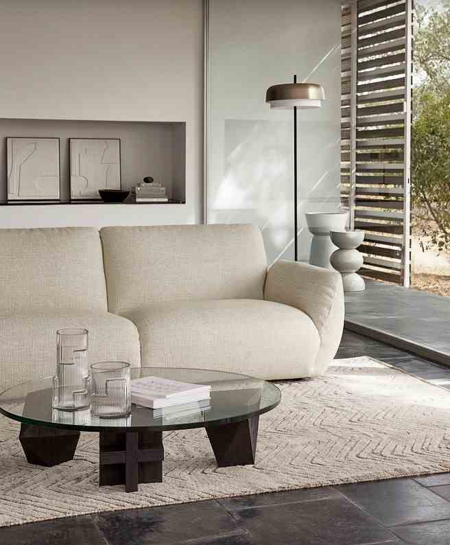 The Jaspé Canvas Sofa, Spogano