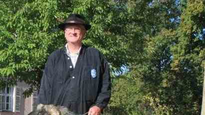 Wolf in Bavaria: The sheep breeder and specialist for herd protection, Christian Mendel