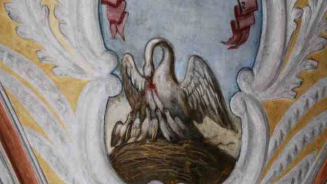 Hohenbrunn: The pelican represents Jesus Christ and sacrifice.
