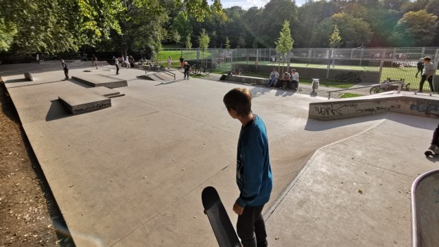 Skateboarding: The Wacker skate park in Sendling.