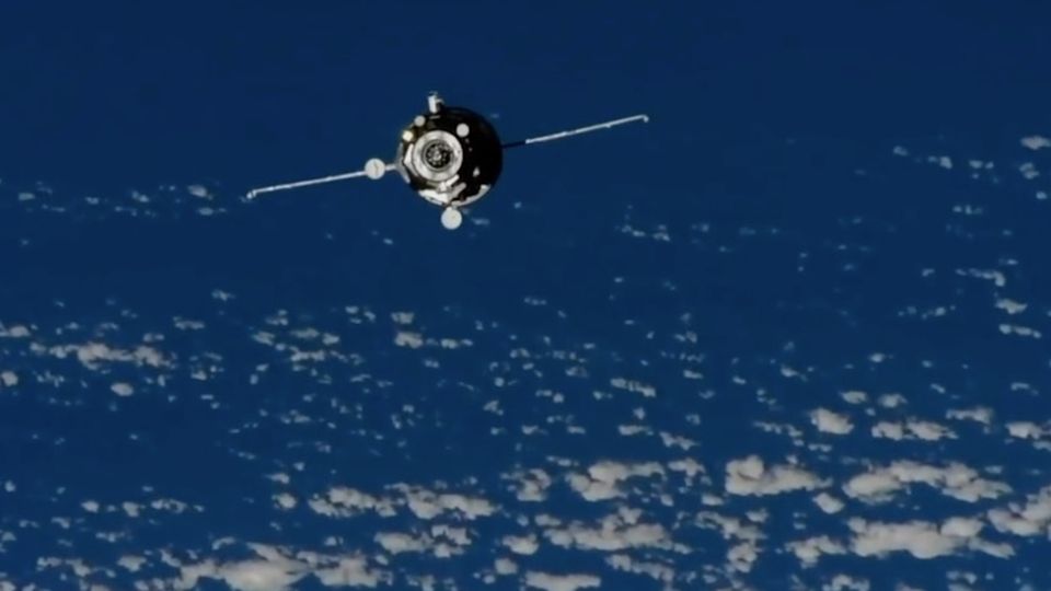 Delivery service of the ISS