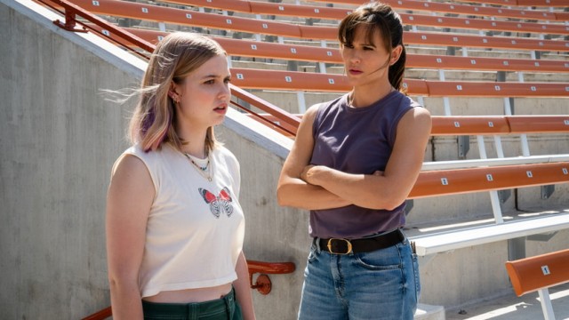 Favorites of the week: Jennifer Garner and Angourie Rice in "protect her".