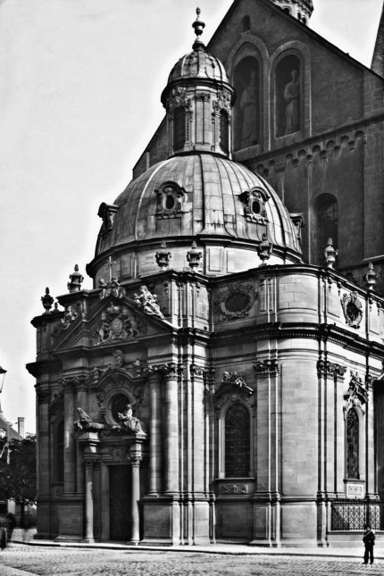 SZ series: Bayern select: The omnipresence of Würzburg's churches: Here the St. Kilians Cathedral around 1926, which is mentioned in Frank's novel.